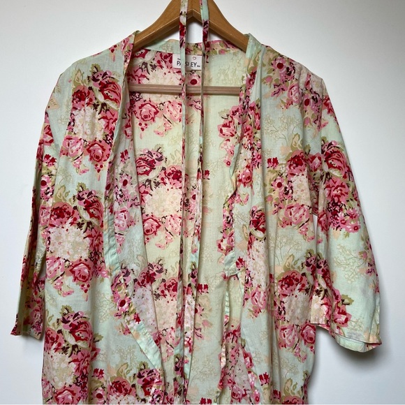 The Paisley Box Robe - Picture 3 of 5